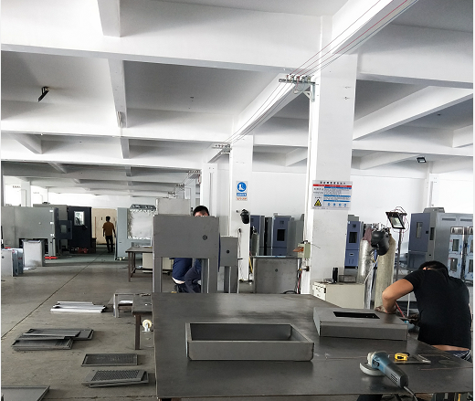 1200W / M2 Xenon Lamp Weather Resistance Test Chamber 65% ~ 98% RH Easy Cleaning